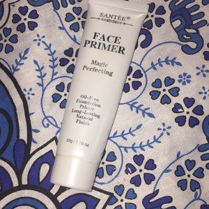 santée face primer